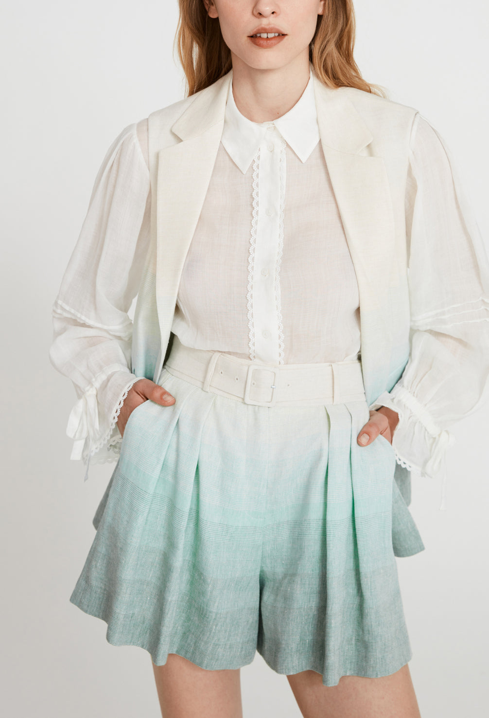 Veste bicolore tailleur sans manche Faume - seconde main