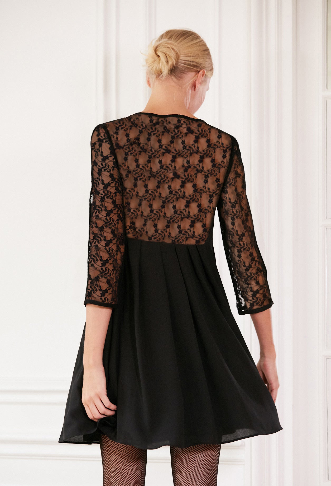 ROBE ROYAUME Faume - seconde main