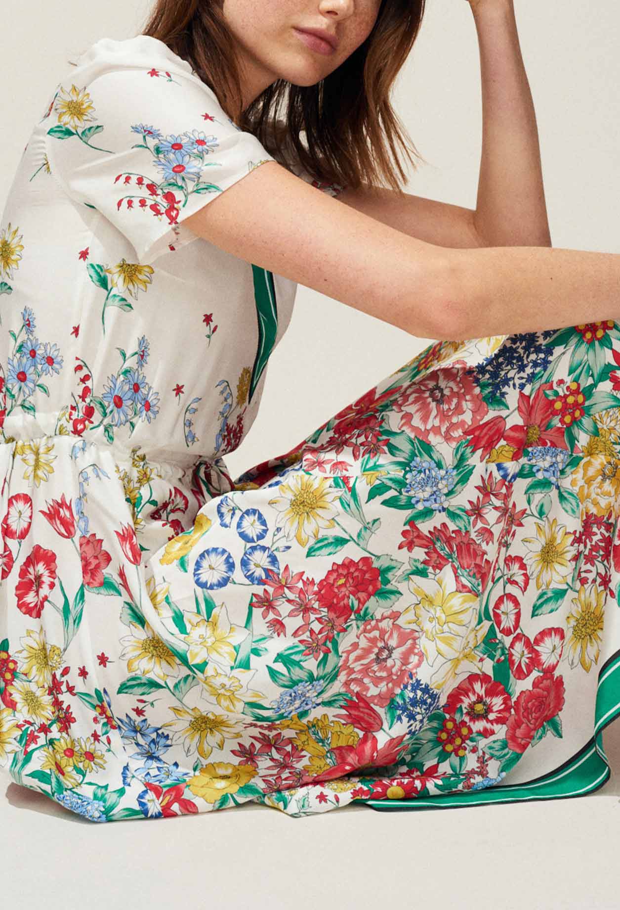 Robe asymétrique col V imprimé fleuri Faume - seconde main