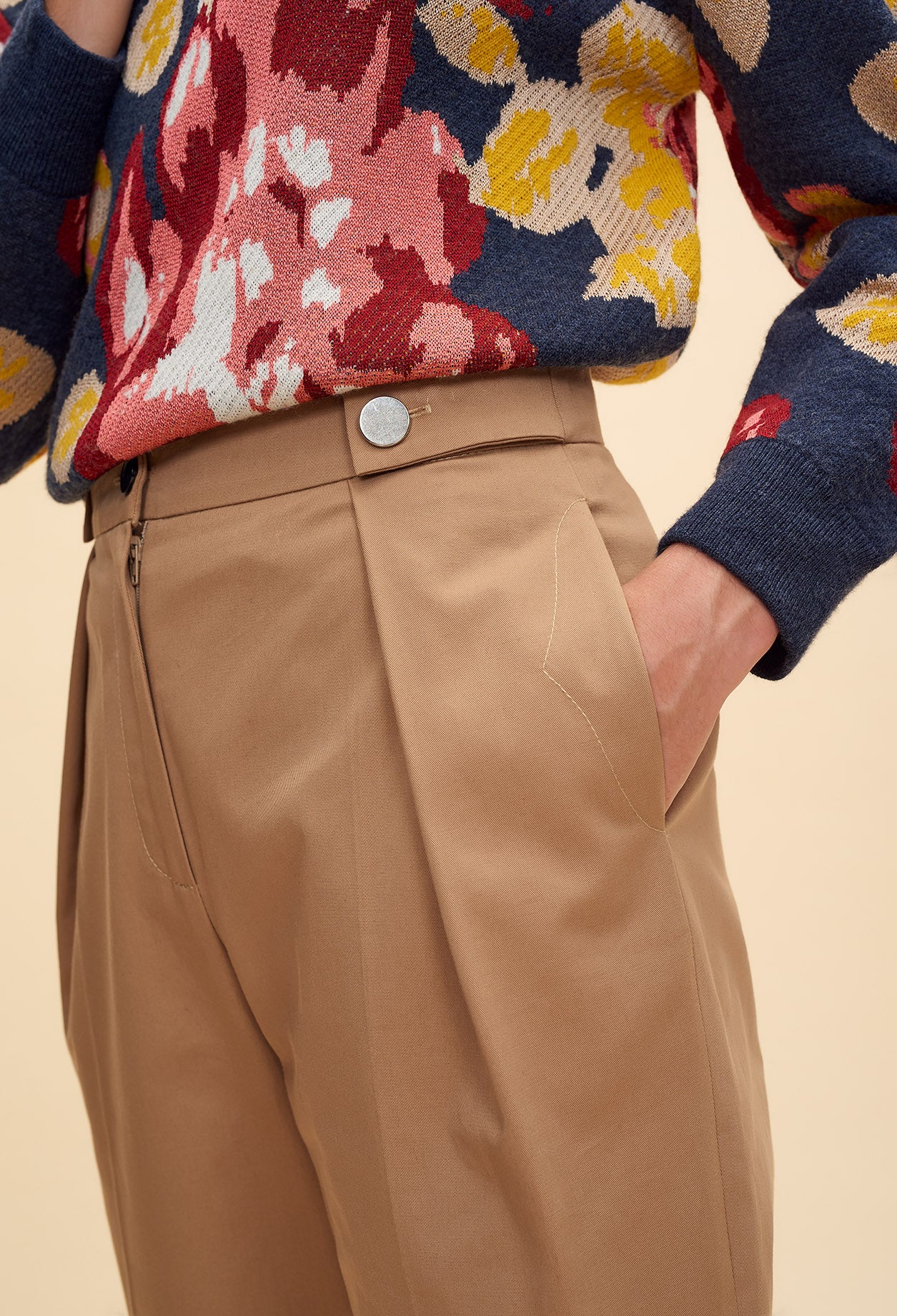 Pantalon coupe carrot Faume - seconde main