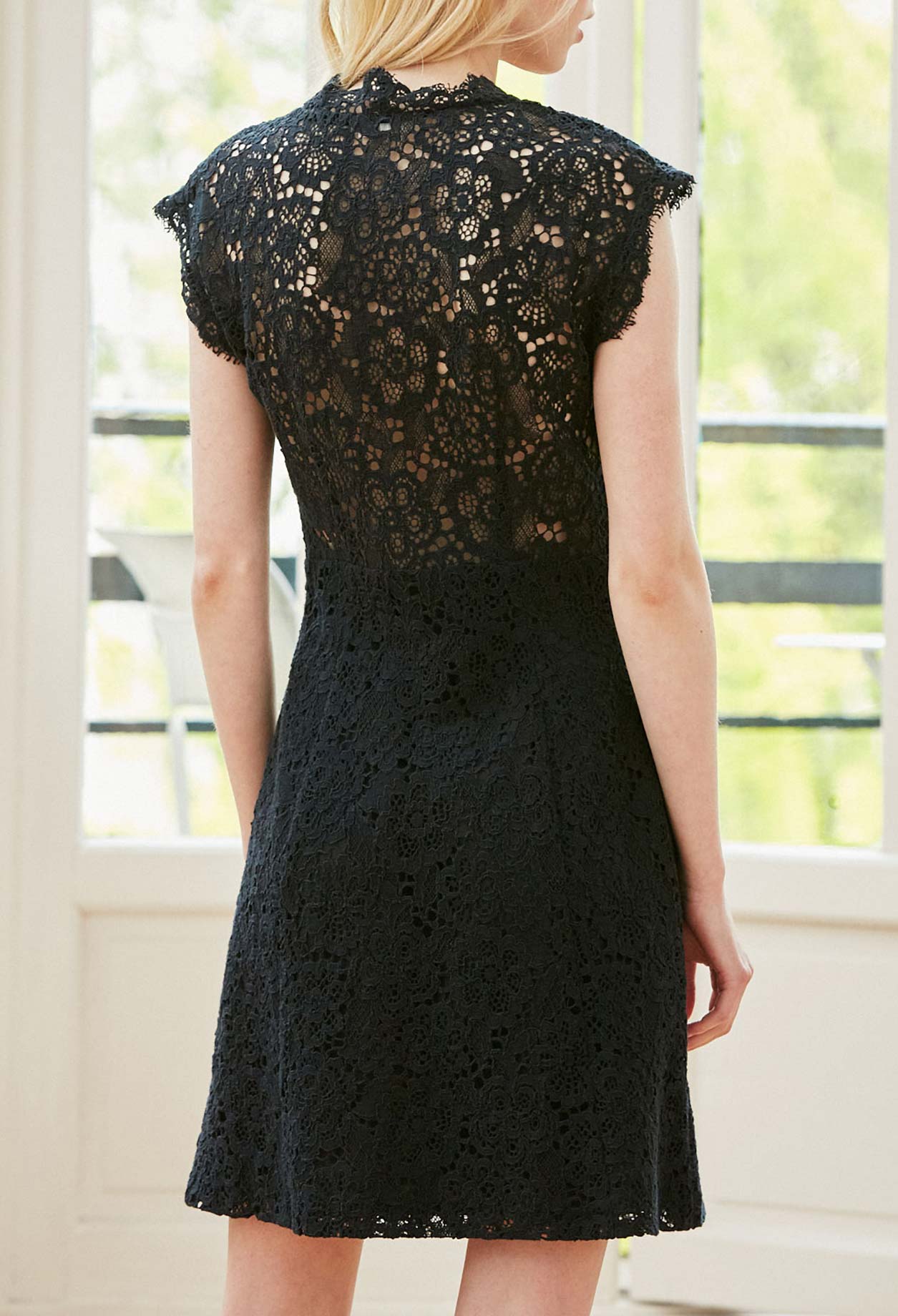 ROBE RESET Faume - seconde main