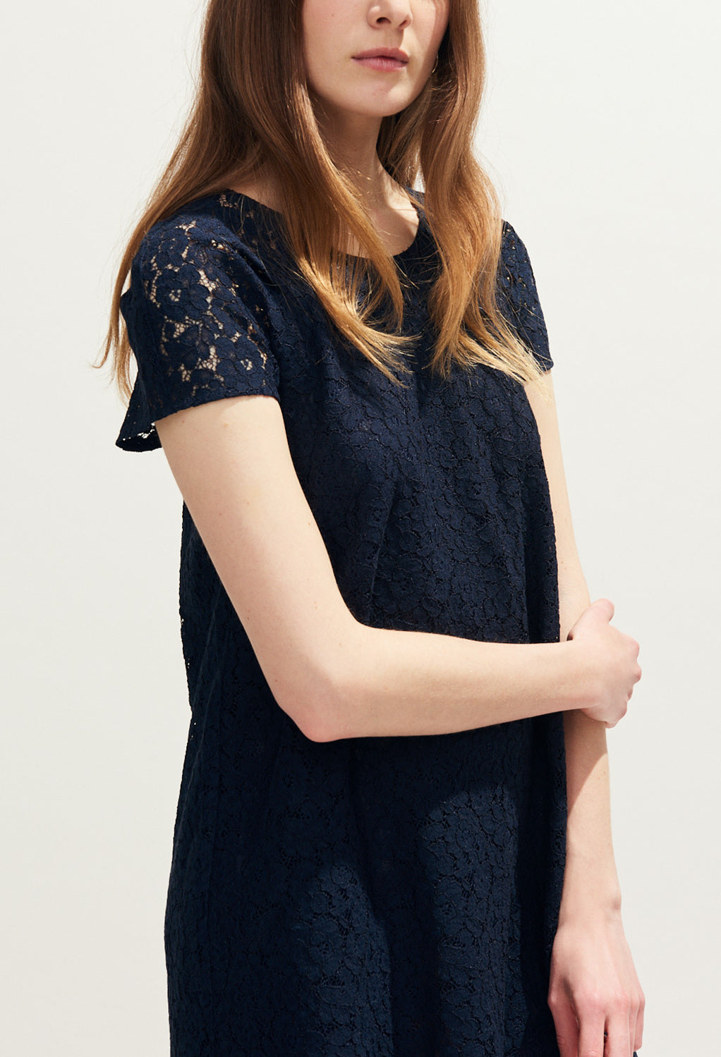 Robe manches courtes en dentelle Faume - seconde main