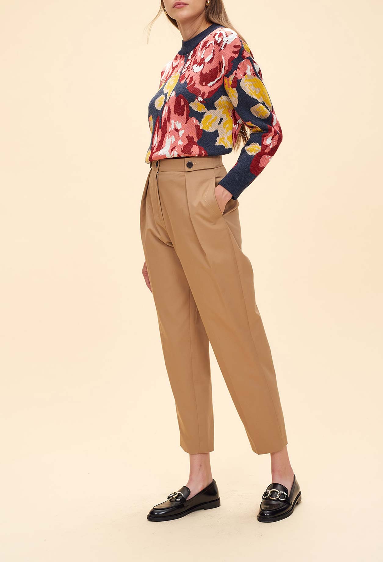 Pantalon coupe carrot Faume - seconde main
