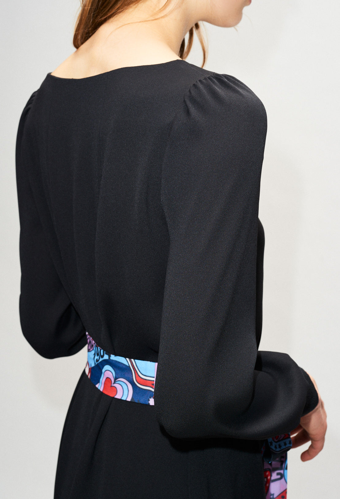 Robe fluide à ceinture foulard imprimé Faume - seconde main