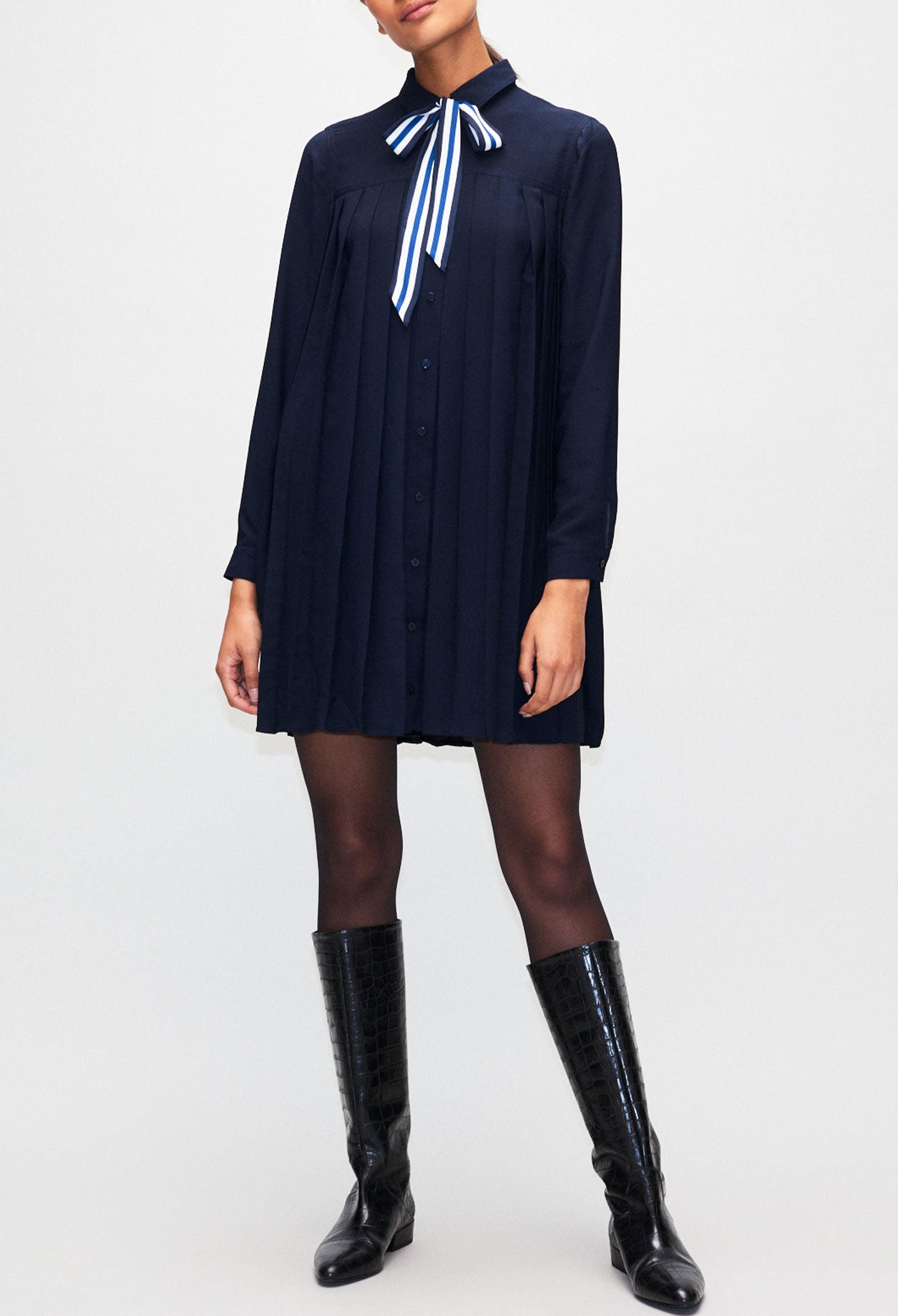 Robe chemise plissée détail lavallière Faume - seconde main