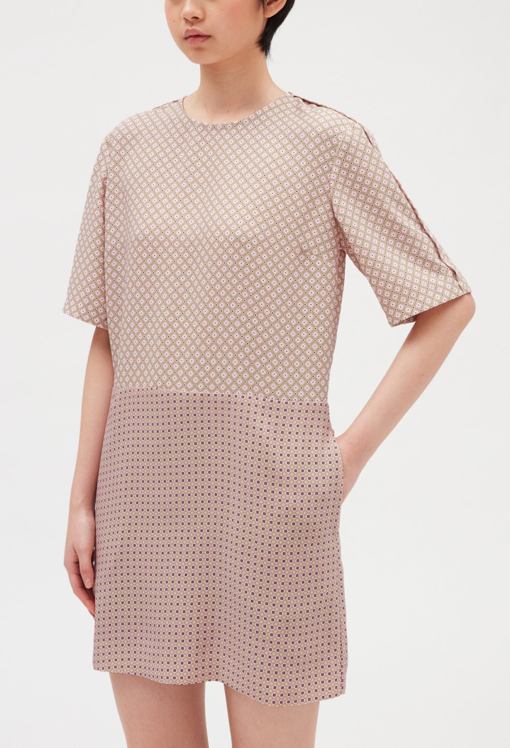 Robe courte imprimée rose Faume - seconde main