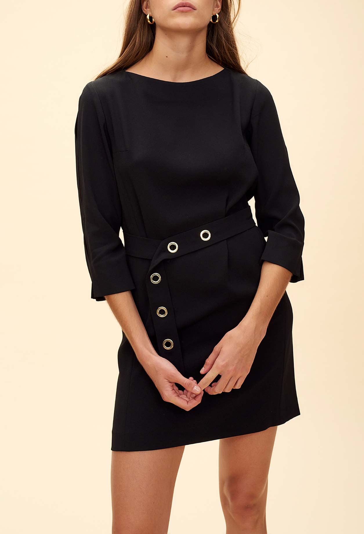 Robe ceinturée à oeuillets Faume - seconde main