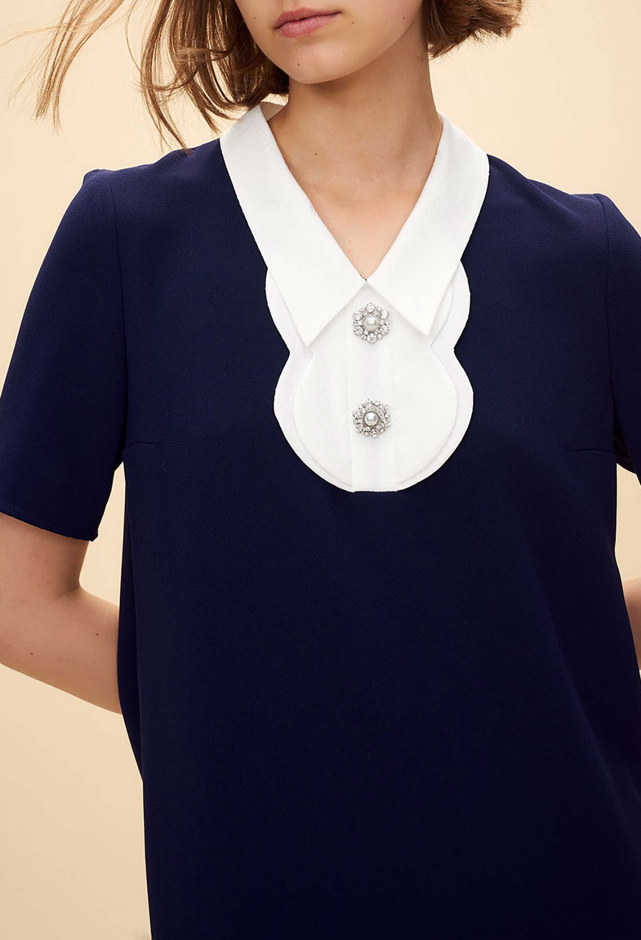 Robe détail plastron boutons bijoux Faume - seconde main