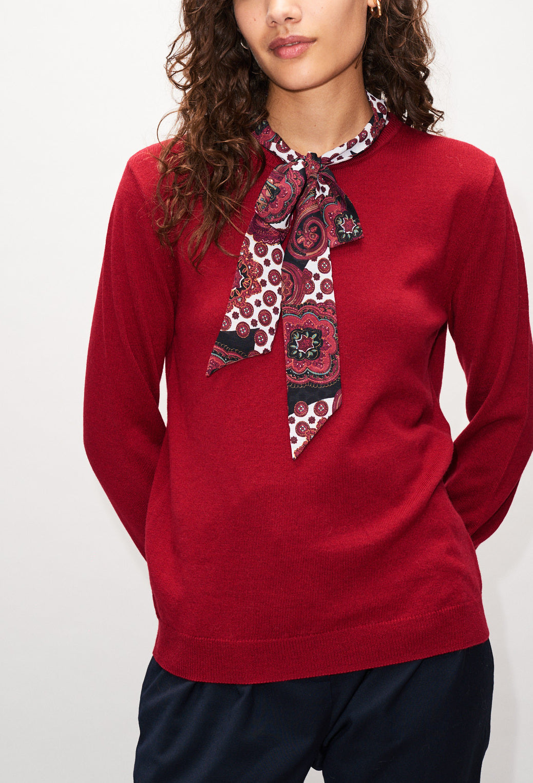 Pull col lavallière effet foulard Faume - seconde main