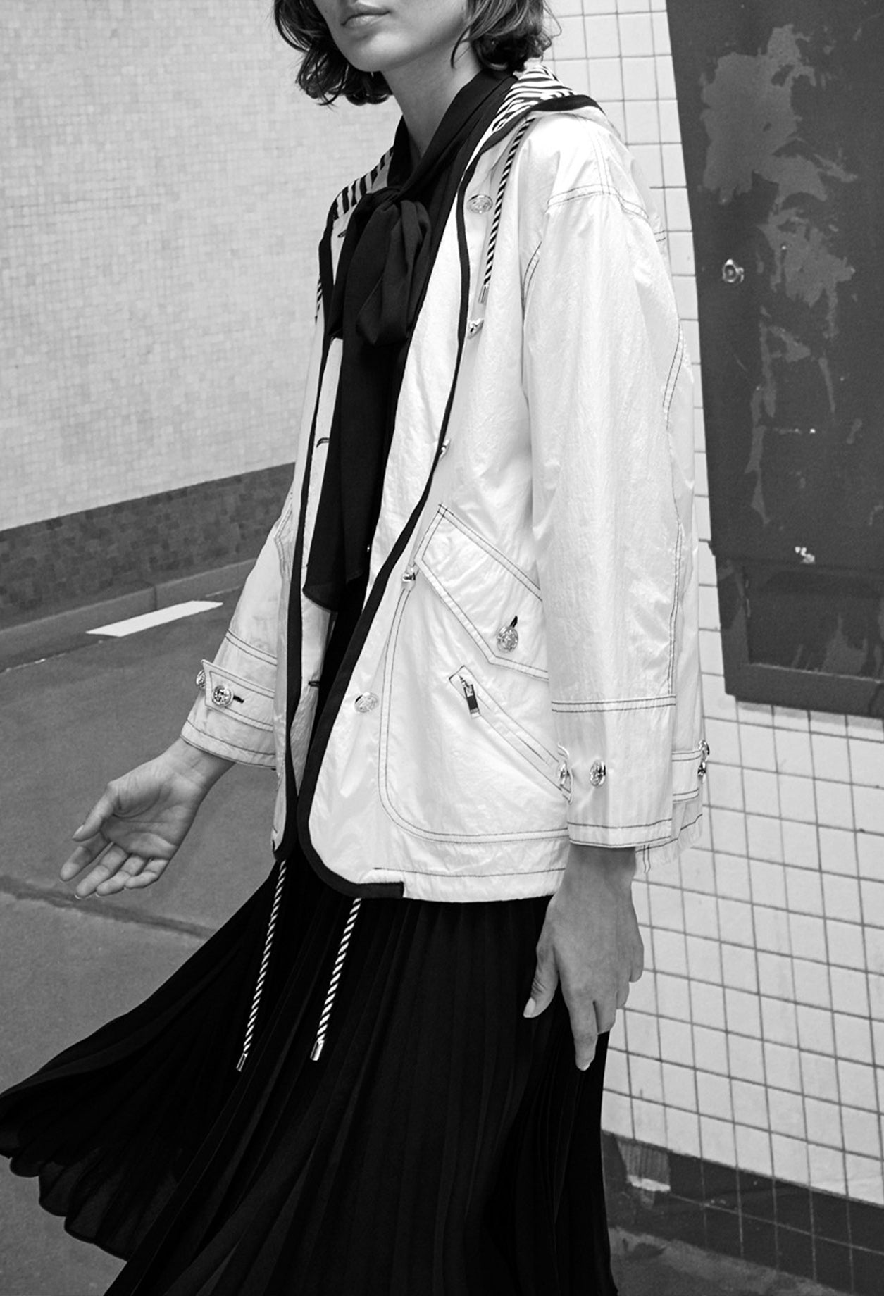 Coupe-vent à surpiqures et boutons dorés Faume - seconde main