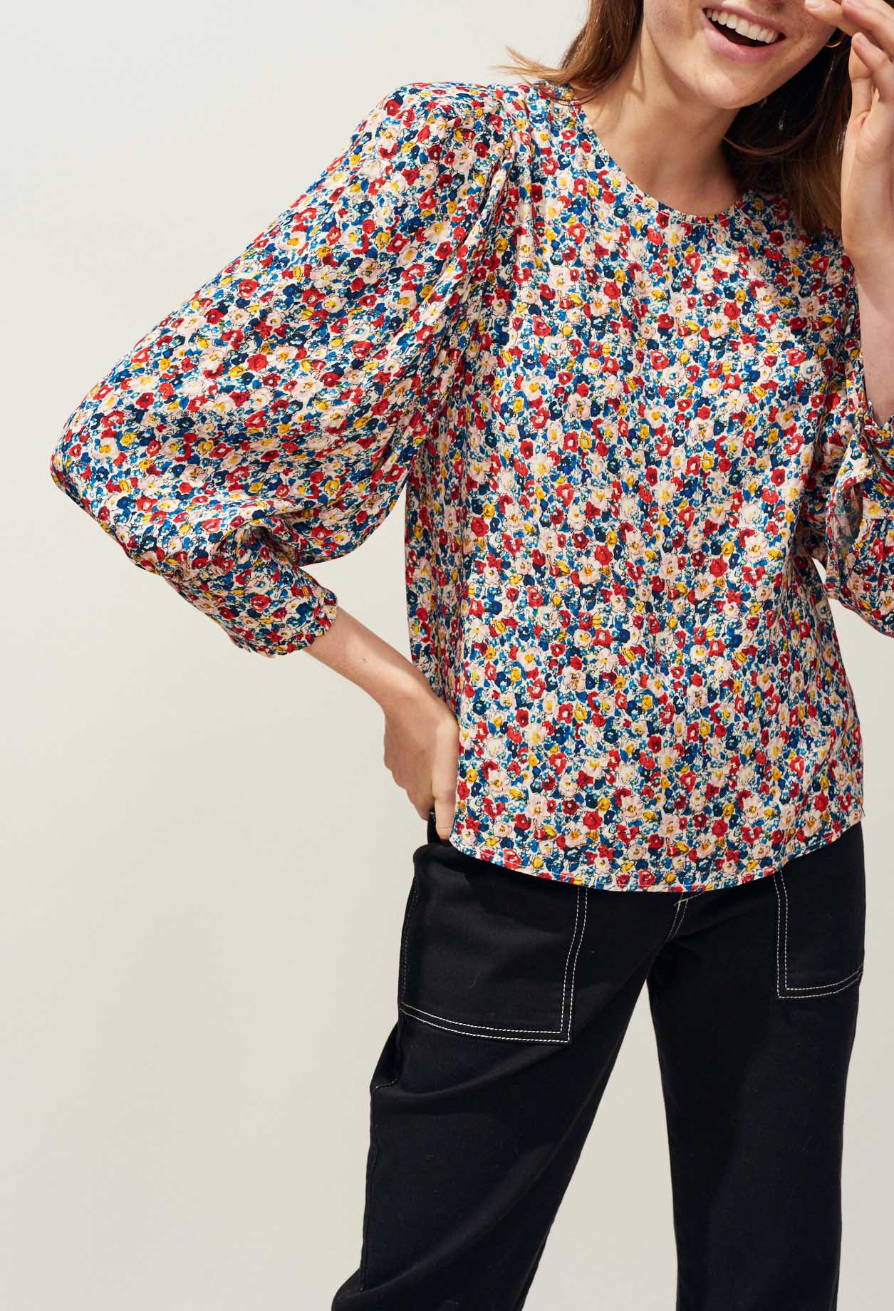 Top imprimé fleuri manches bouffantes Faume - seconde main