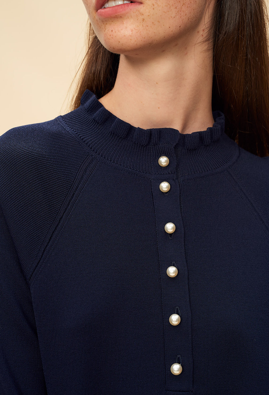 Pull col montant avec pate de boutonnage Faume - seconde main