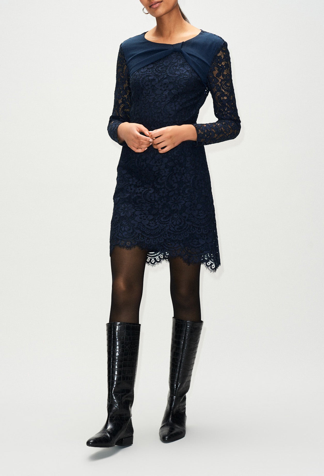 Robe manches longues dentelle bi-matière Faume - seconde main