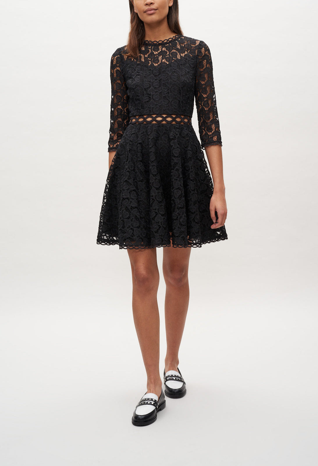 Robe courte en dentelle Faume - seconde main