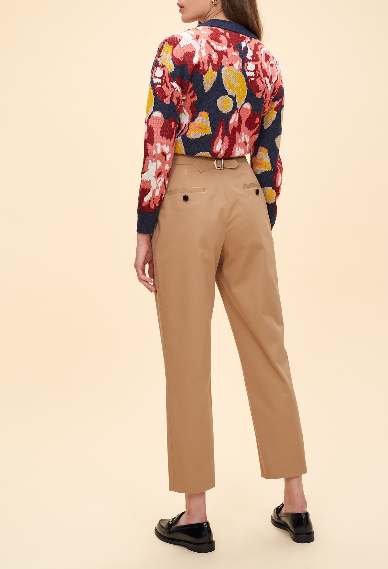 Pantalon coupe carrot Faume - seconde main