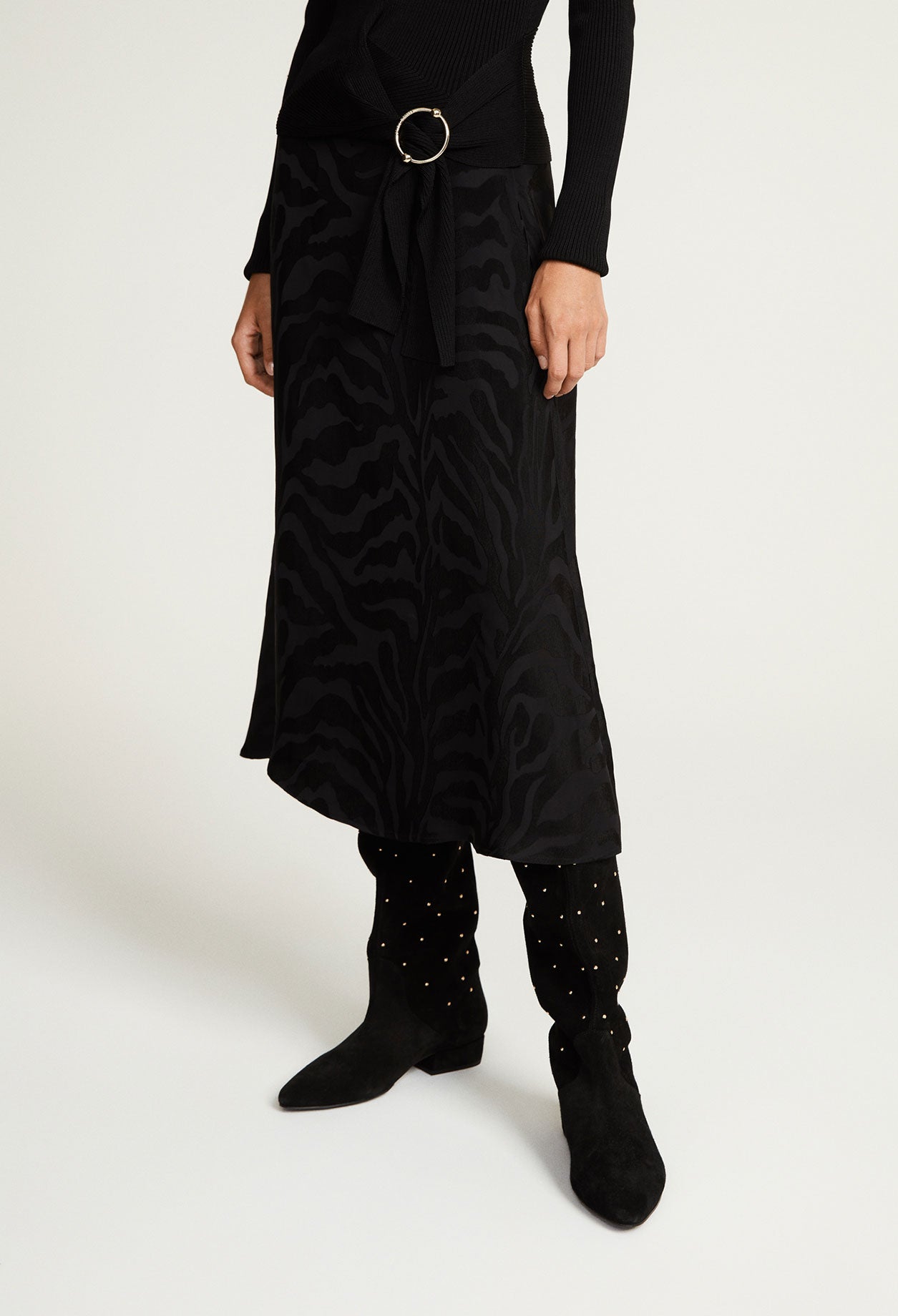 Jupe noire satinée Faume - seconde main