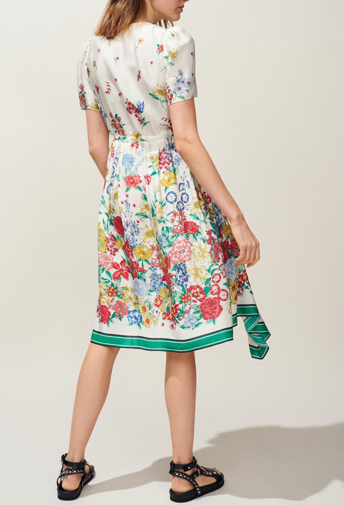 Robe asymétrique col V imprimé fleuri Faume - seconde main