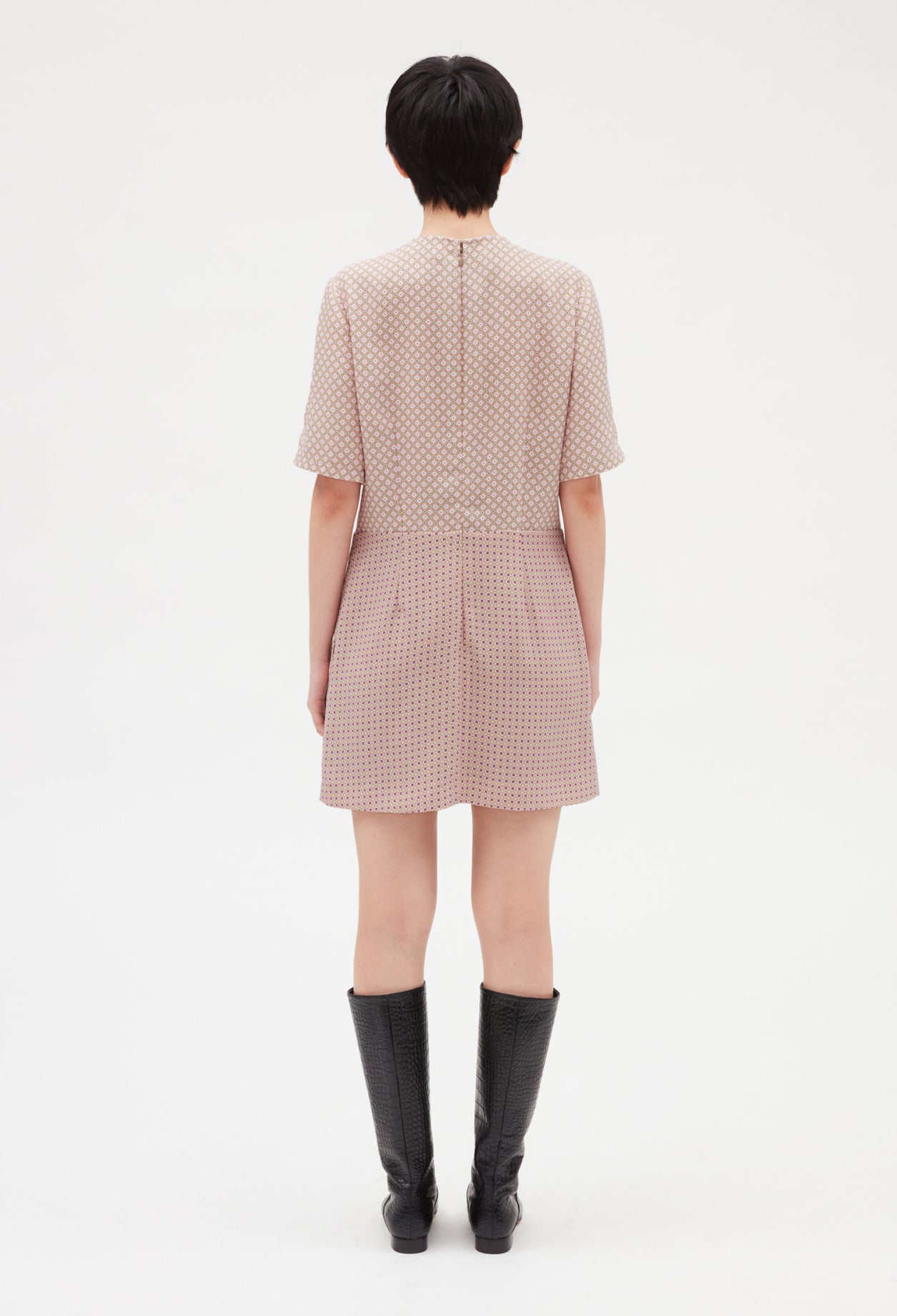 Robe courte imprimée rose Faume - seconde main