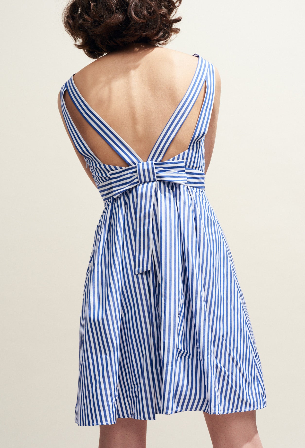 Robe dos nu à nœud iconique rayée Faume - seconde main