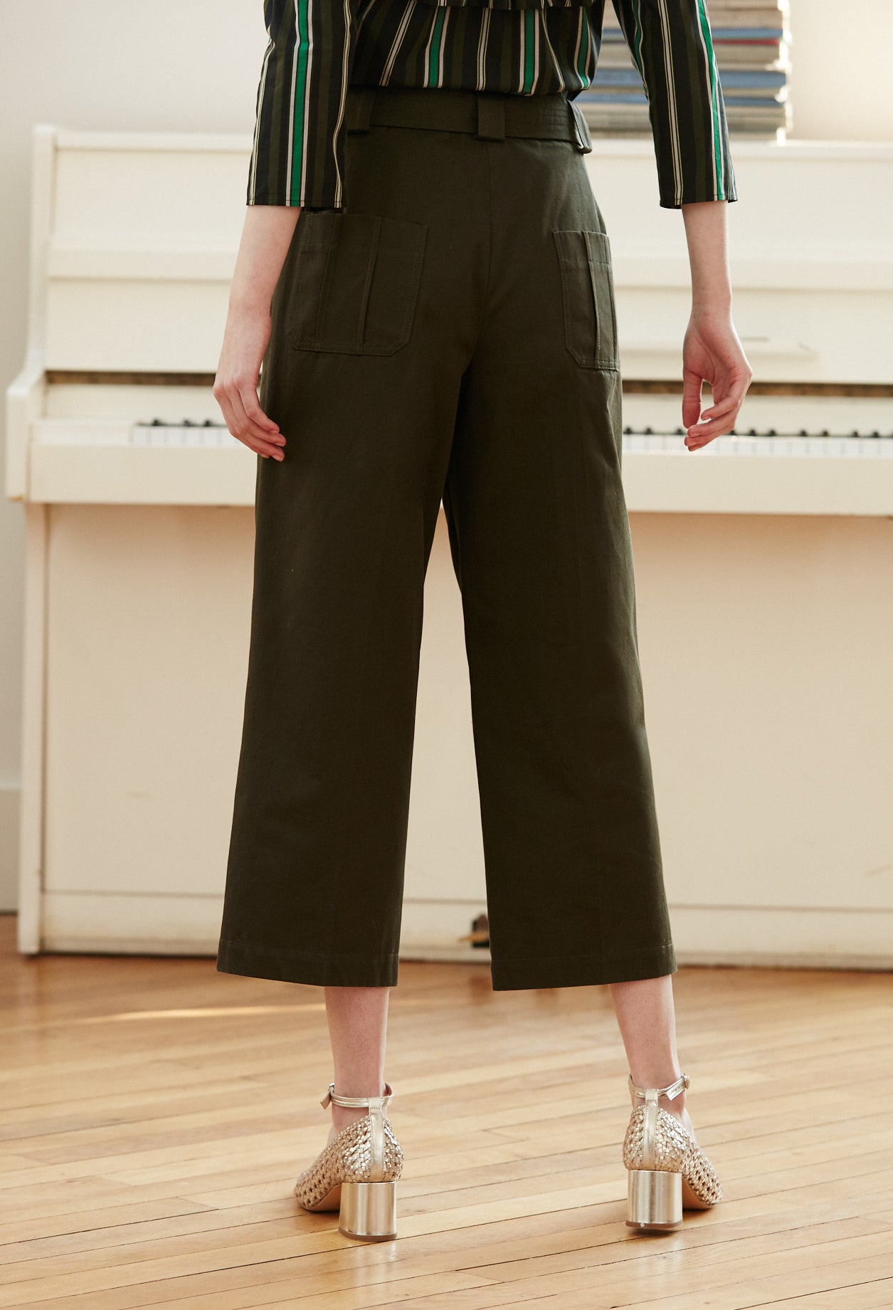 PANTALON POLYGONE Faume - seconde main