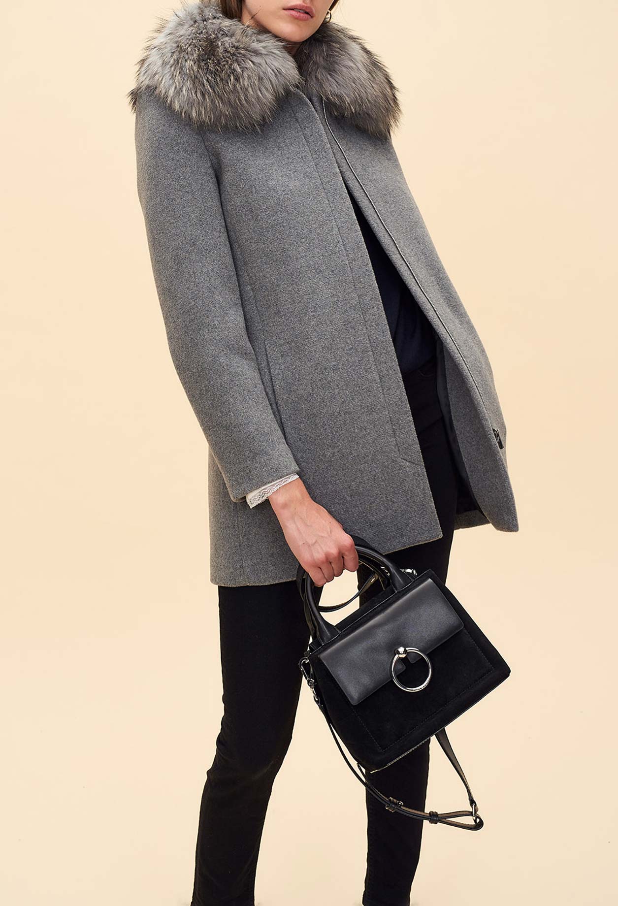 Manteau cintré col fourrure Faume - seconde main