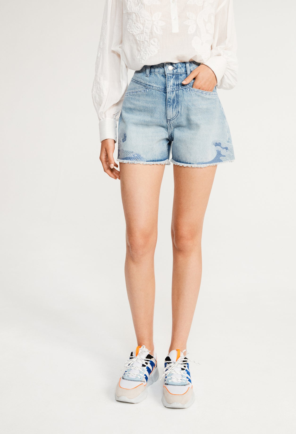 Short court en denim délavé Faume - seconde main