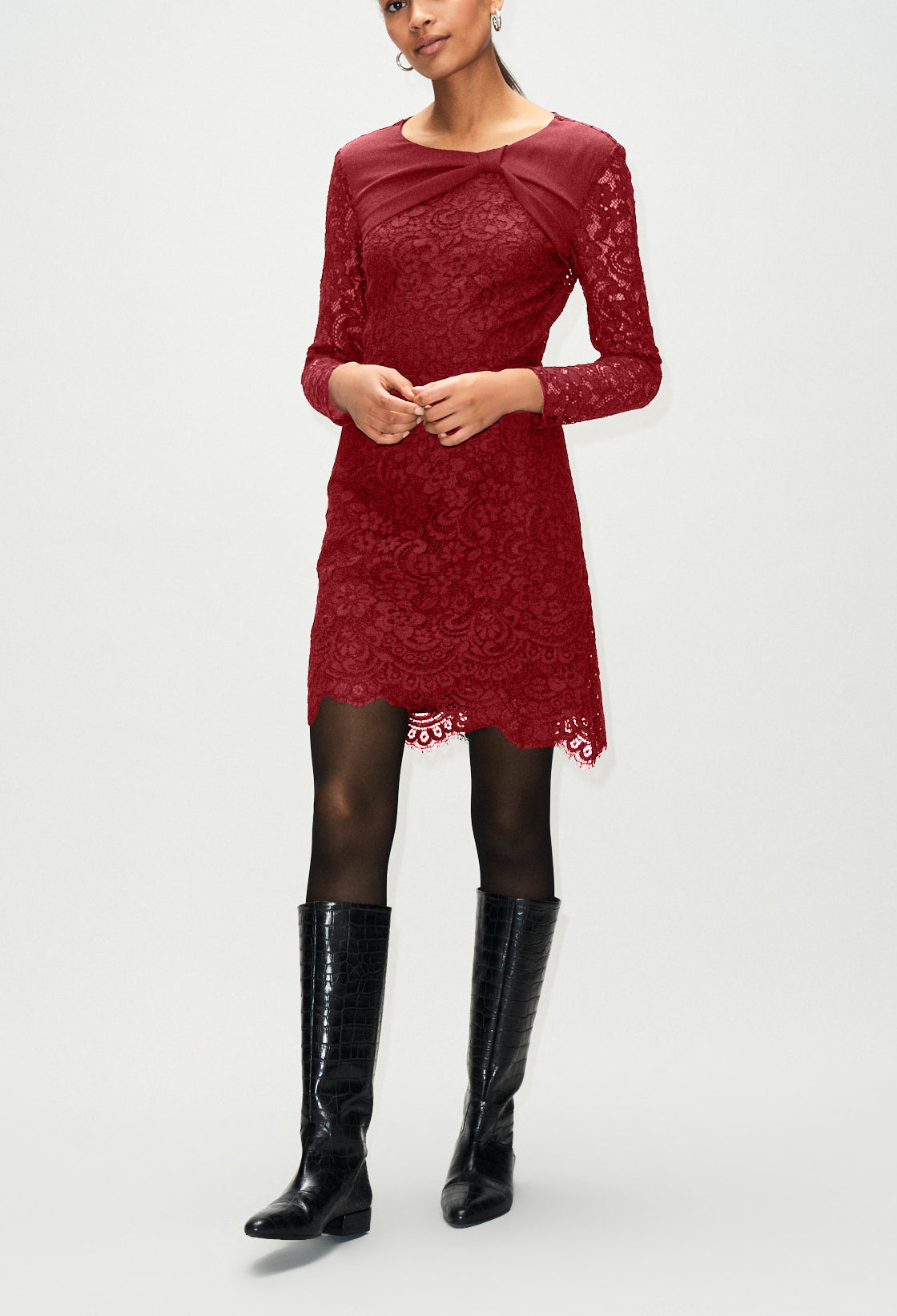 Robe en dentelle Faume - seconde main