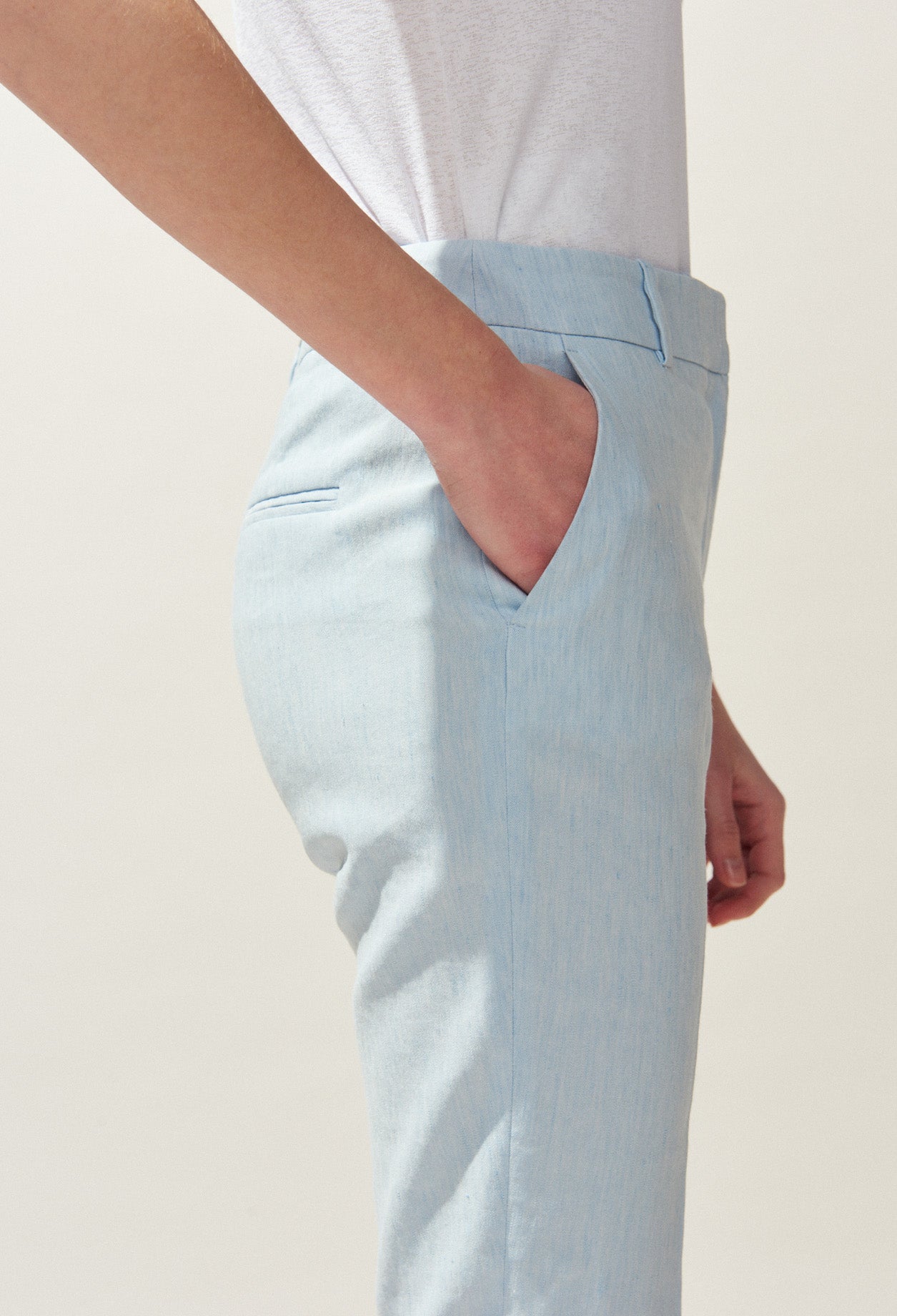 Pantalon en lin ciel Faume - seconde main