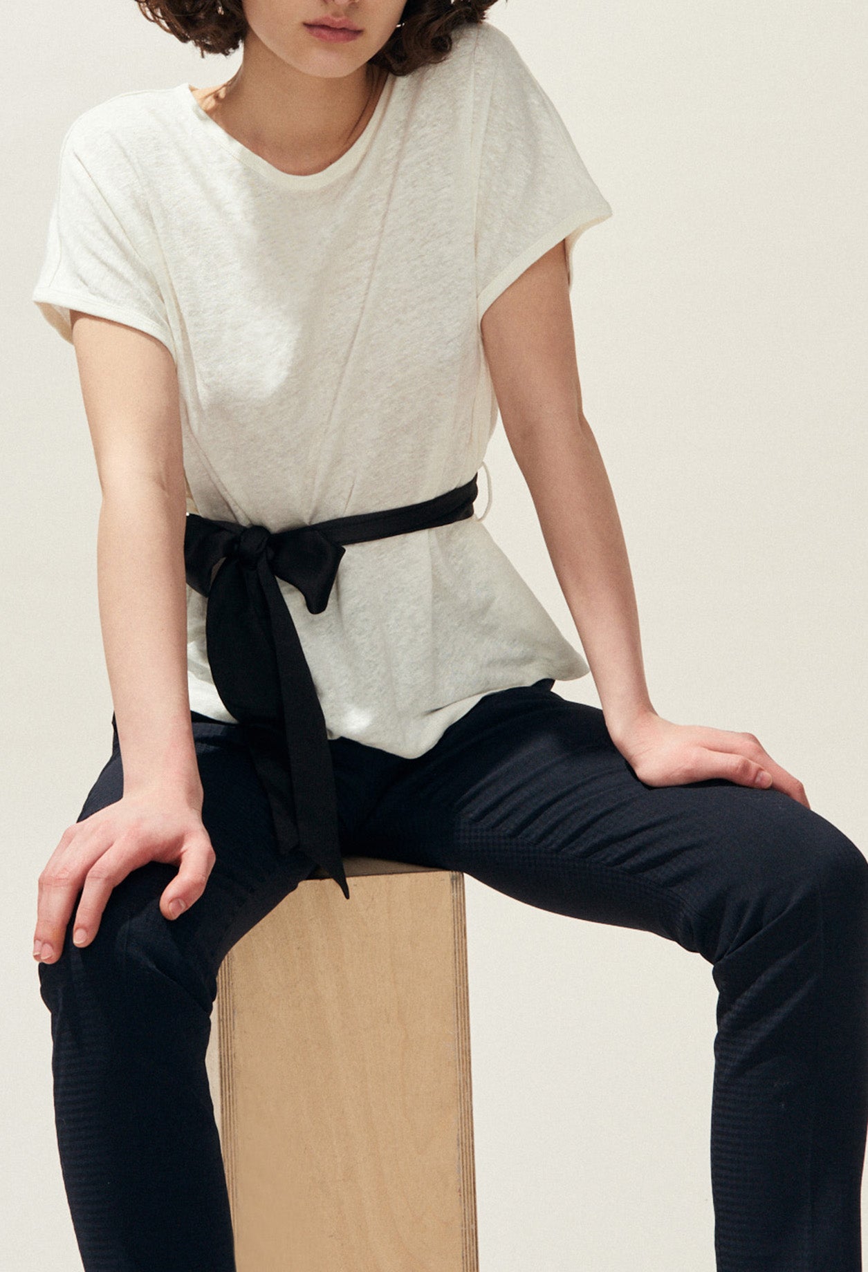 T-shirt en lin ceinturé Faume - seconde main