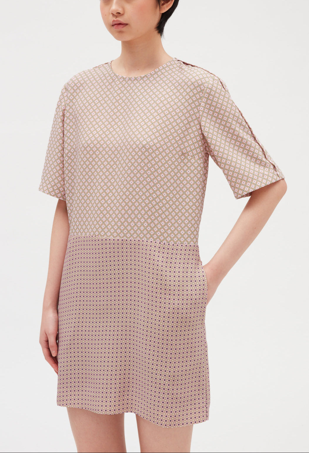 Robe courte imprimée rose Faume - seconde main