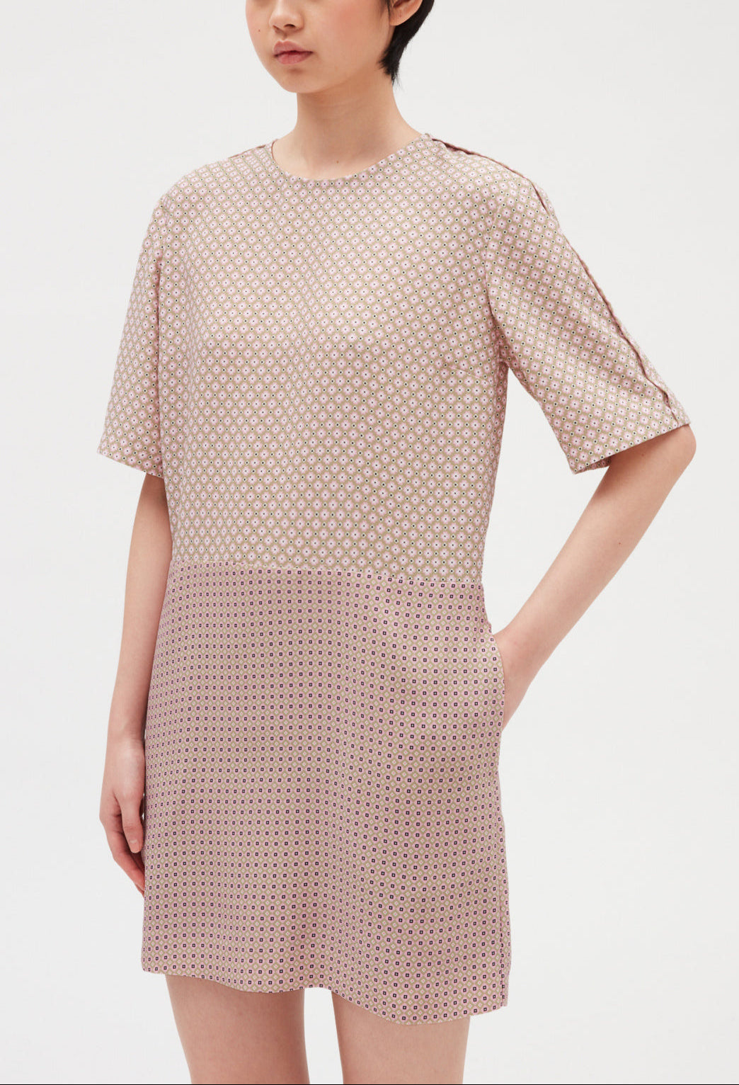 Robe courte imprimée rose Faume - seconde main