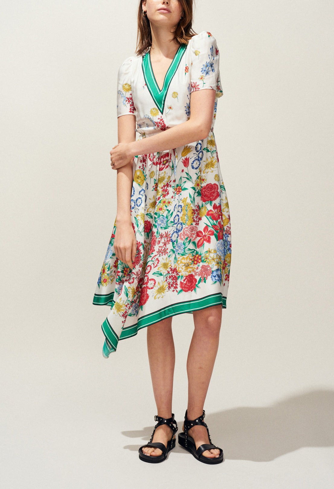 Robe asymétrique col V imprimé fleuri Faume - seconde main