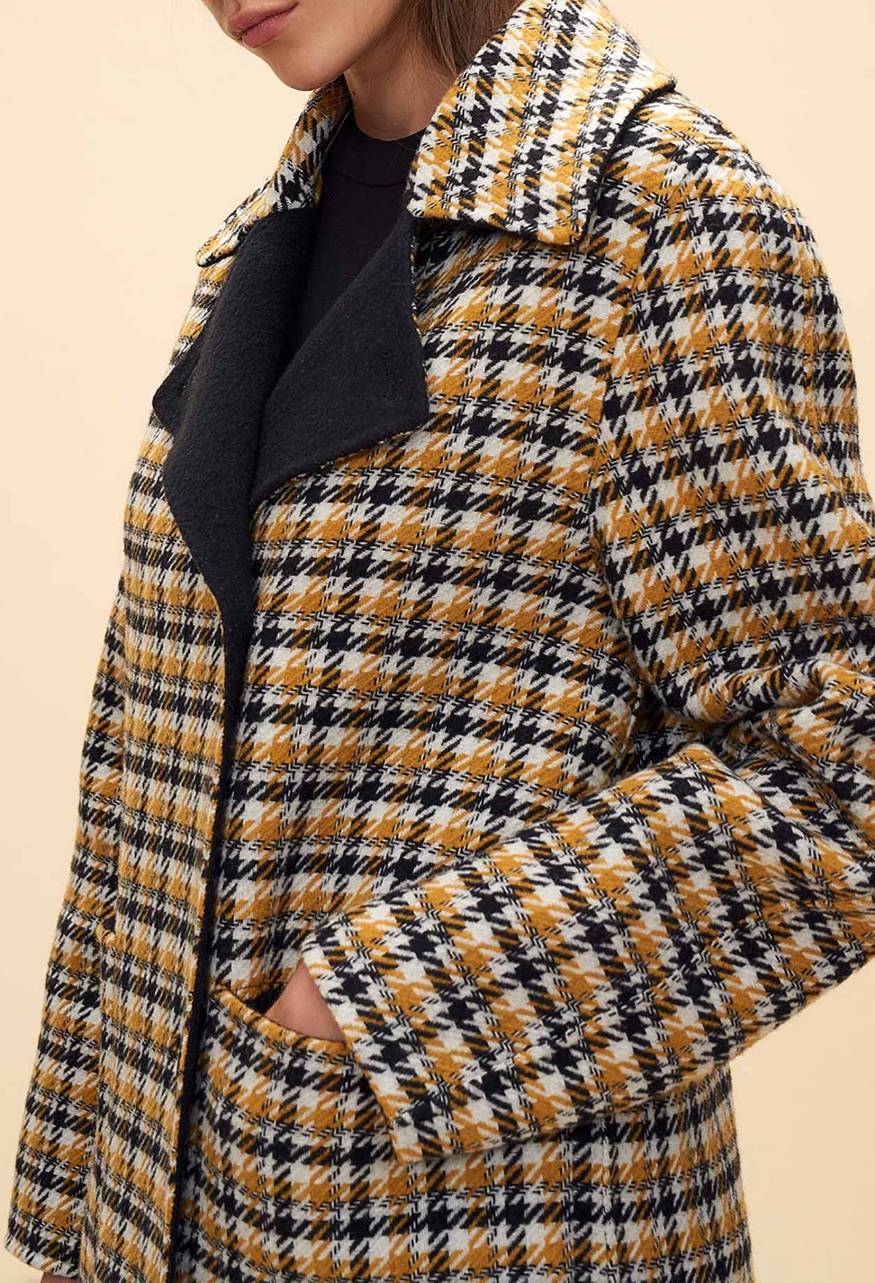 Mantau lain doubl fac motif carraux Faume - seconde main