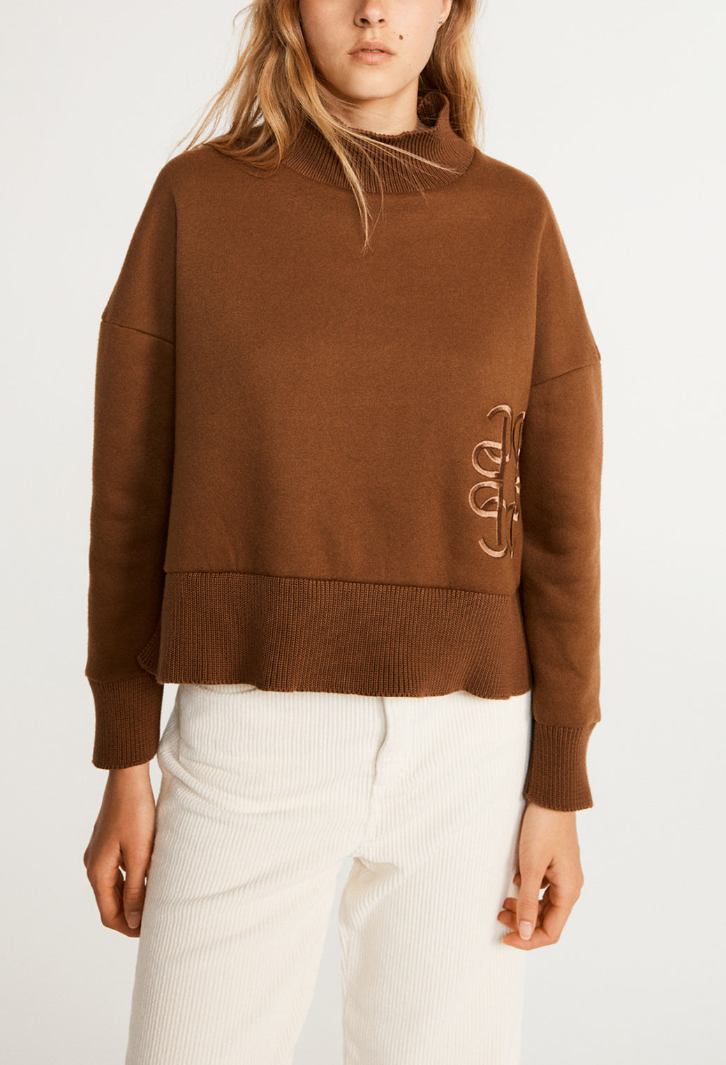 Sweatshirt brodé Faume - seconde main