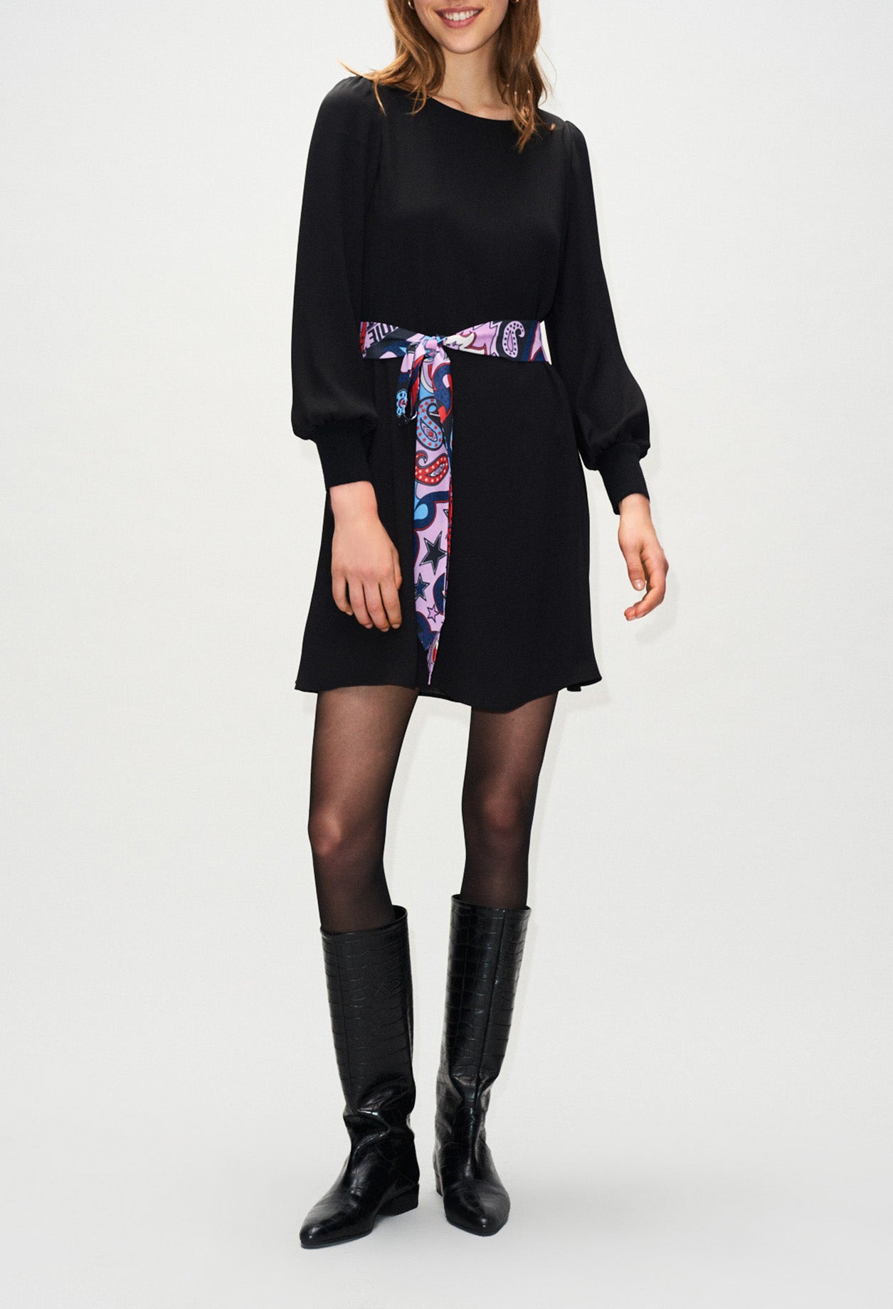 Robe fluide à ceinture foulard imprimé Faume - seconde main