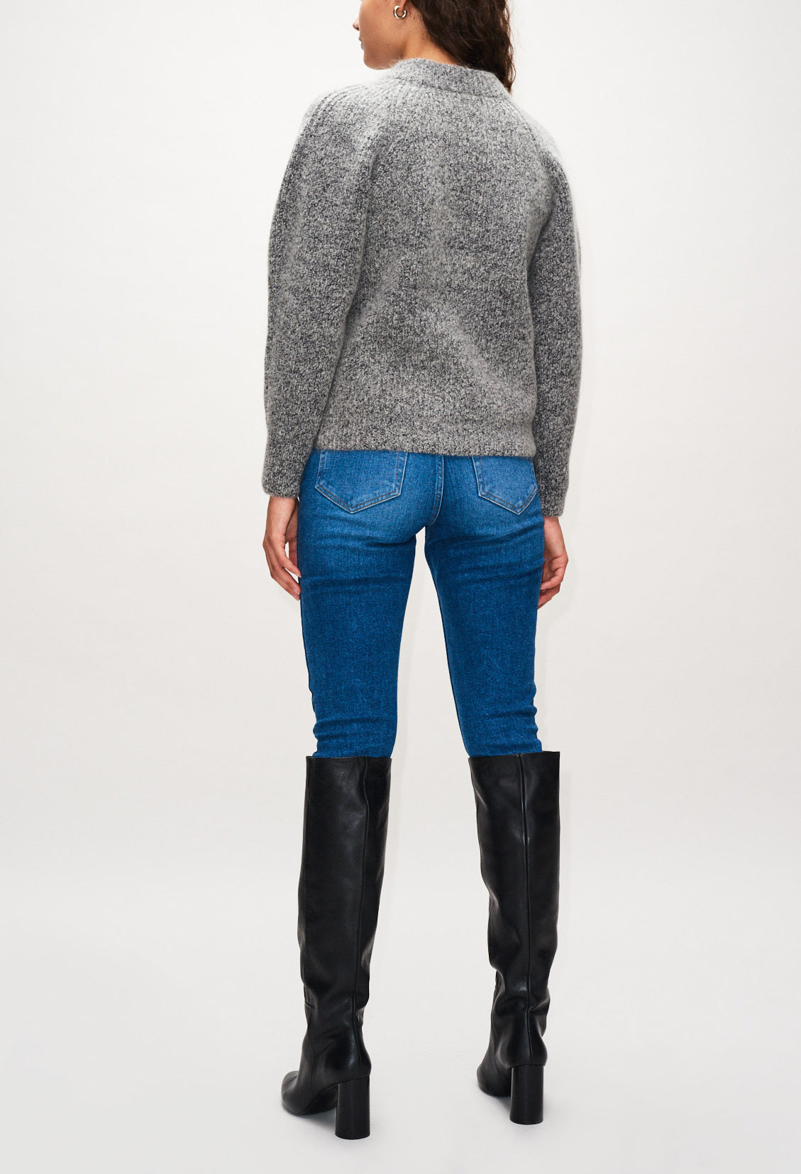 Pull court col rond Faume - seconde main