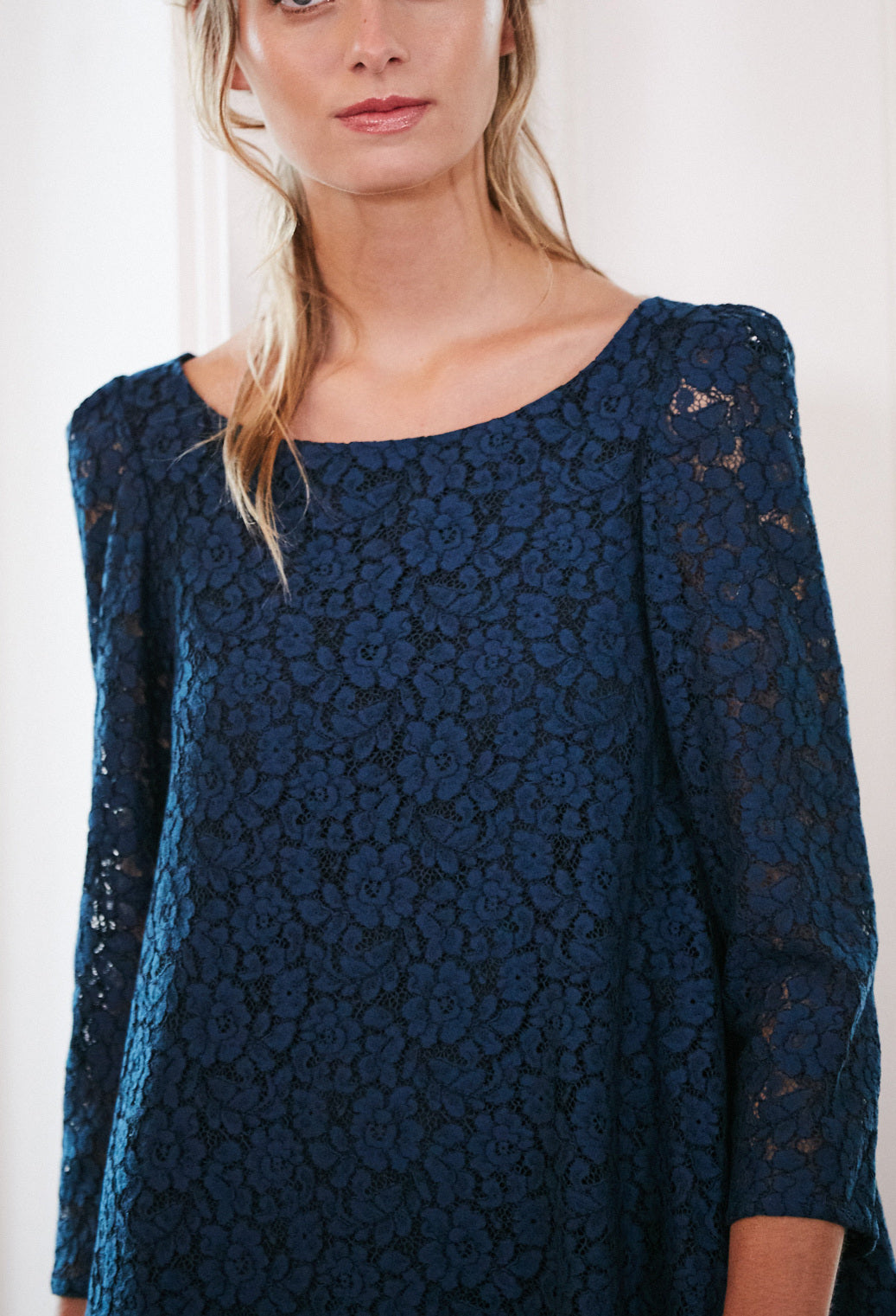 ROBE RIFIFI DENTELLE Faume - seconde main