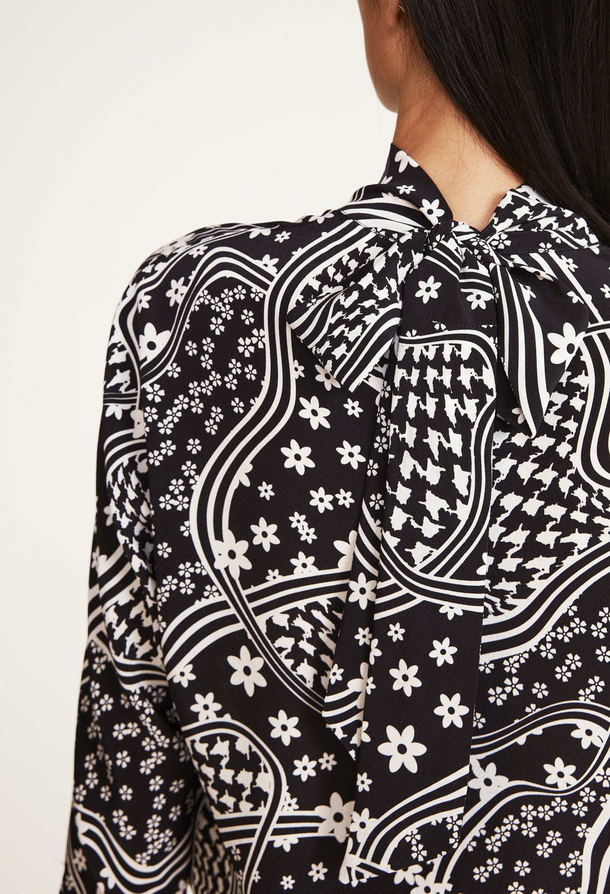 Blouse à col montant Faume - seconde main