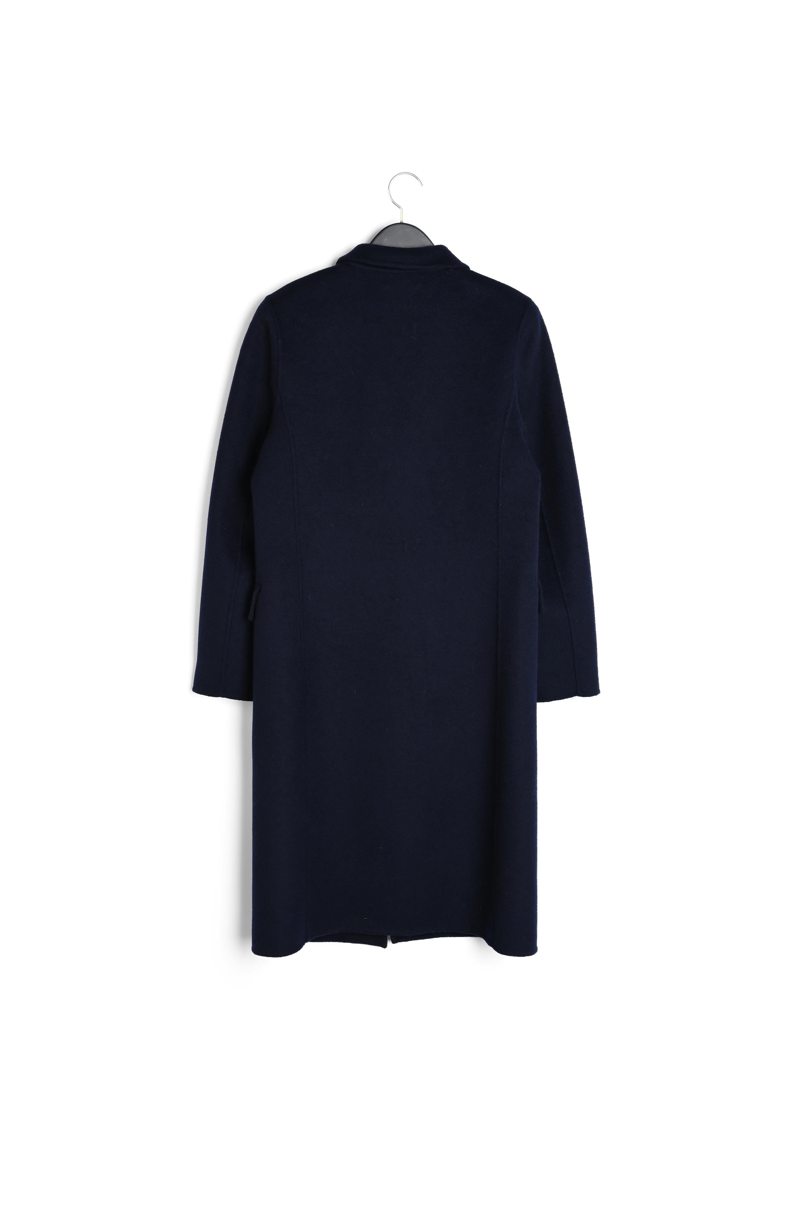 Manteau droit mi-long Faume - seconde main