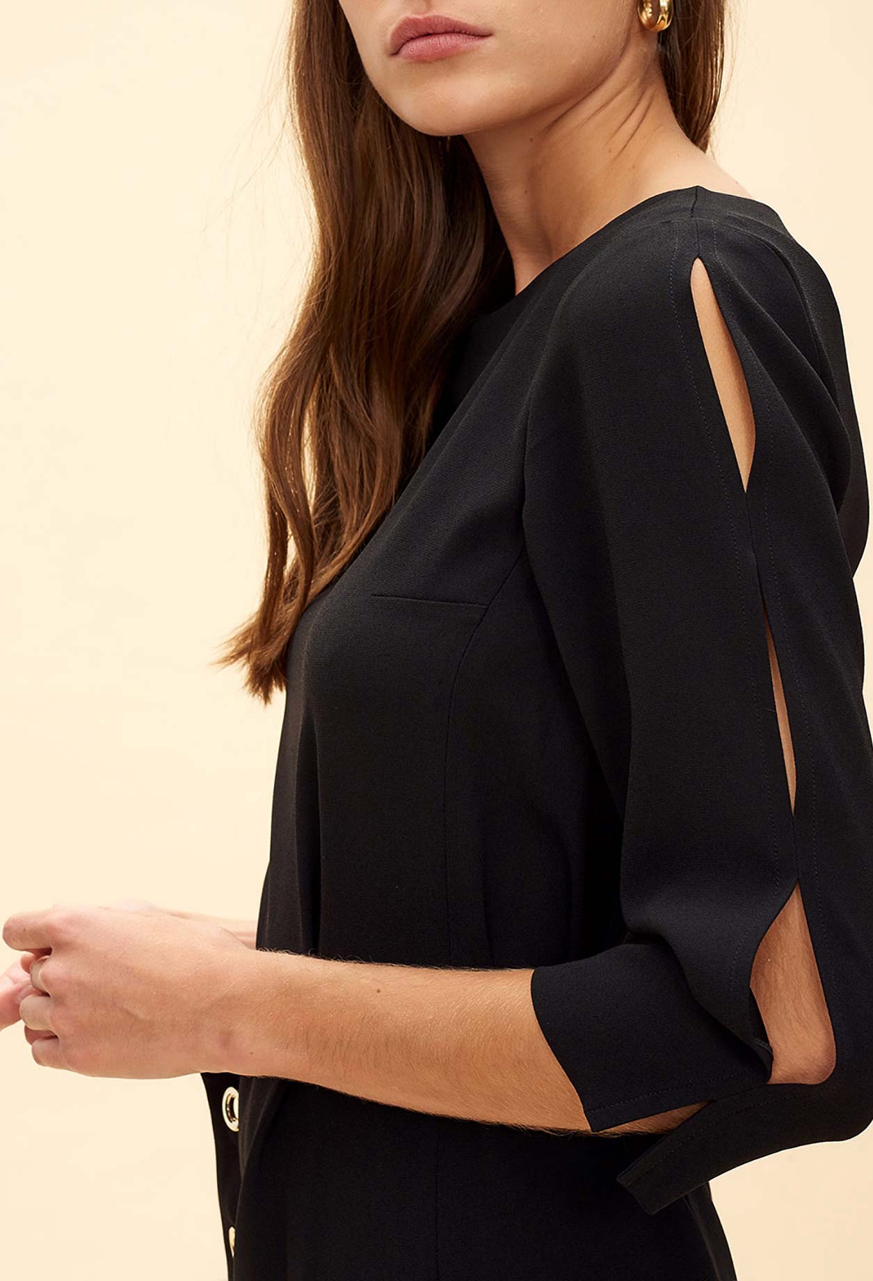 Robe ceinturée à oeuillets Faume - seconde main