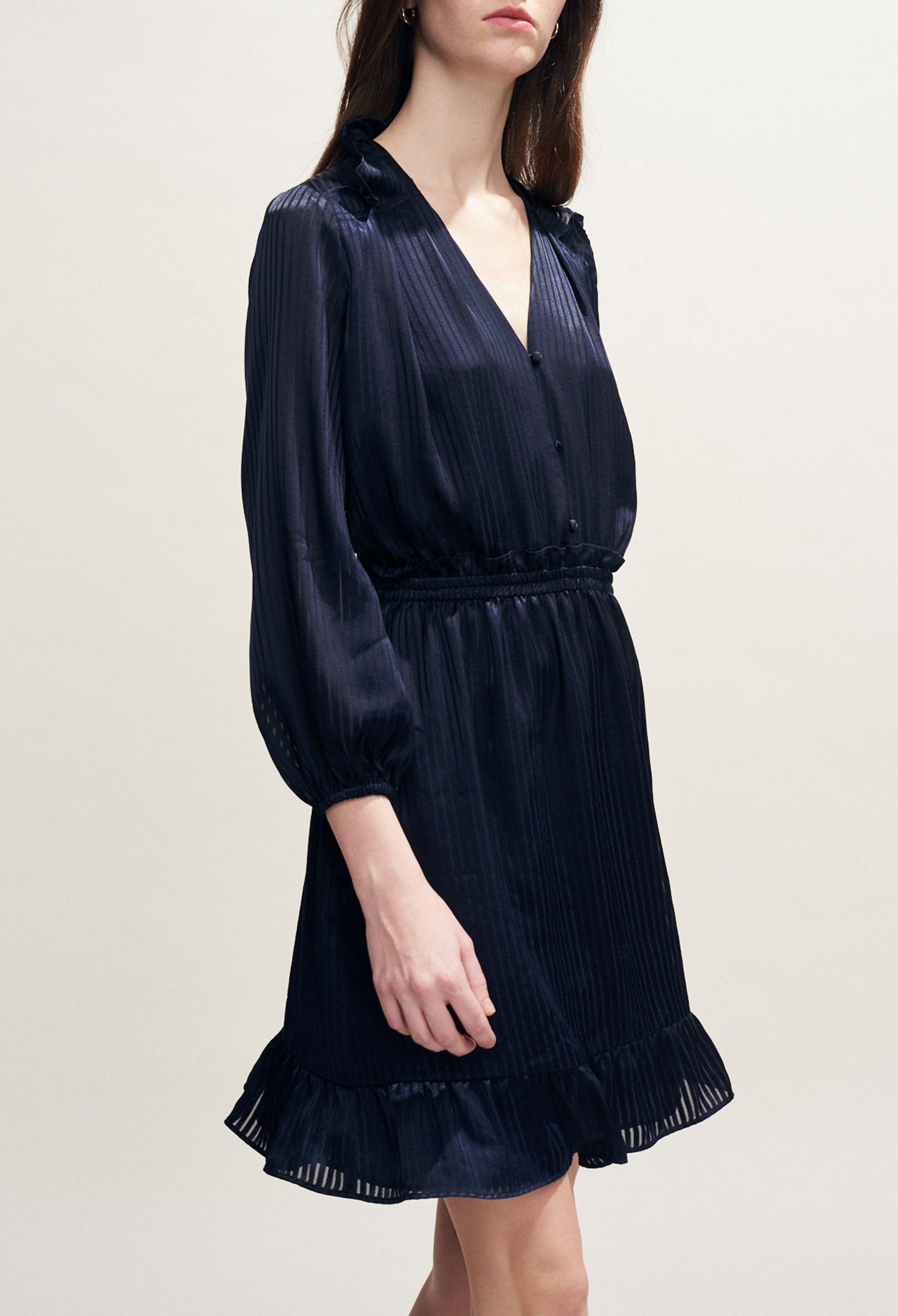 Robe fluide col V taille smockée motif Faume - seconde main