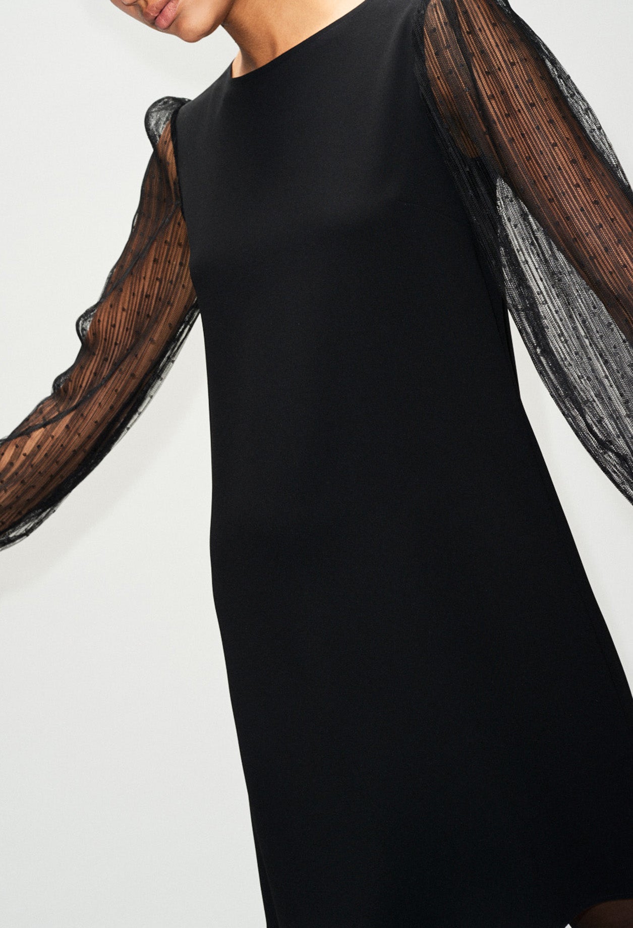 Rob détails manchs plumtis Faume - seconde main