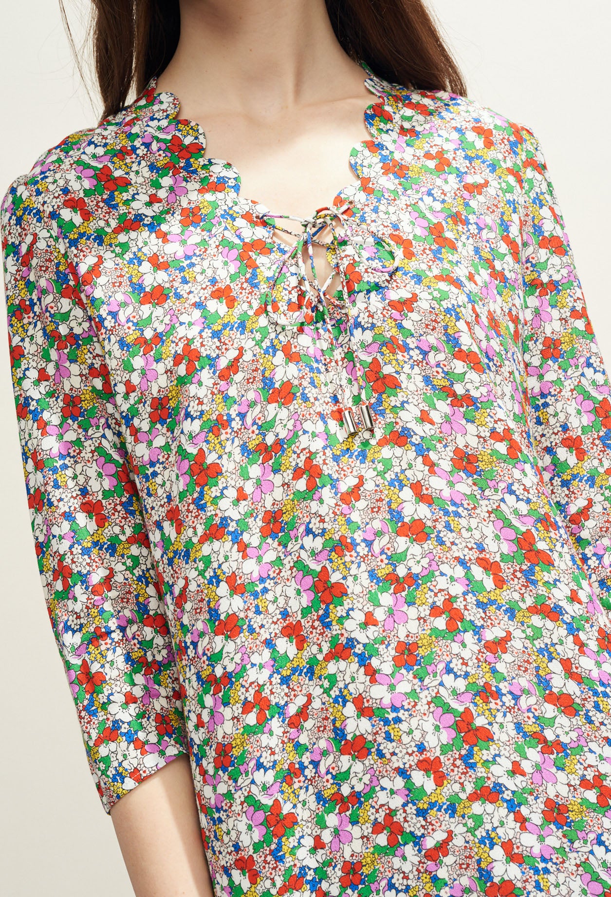 Robe fluide col V imprimé fleuri Faume - seconde main