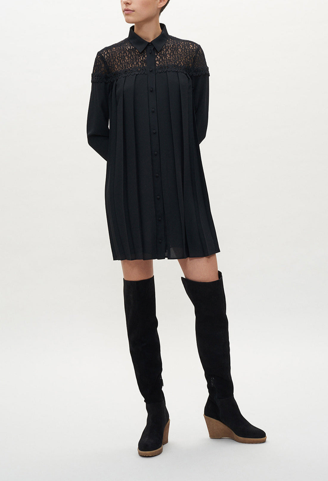 Robe noire plissée Faume - seconde main