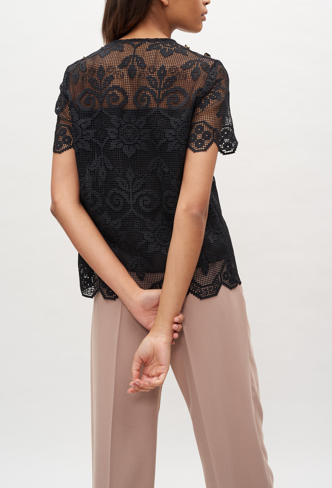 Top manches courtes n dentellel Faume - seconde main