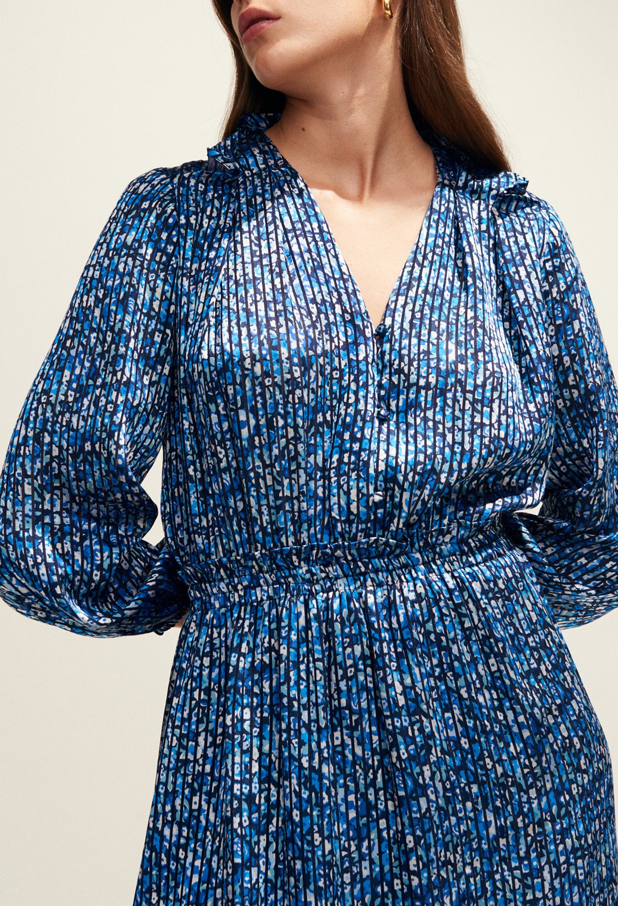 Robe fluide col V taille smockée Faume - seconde main