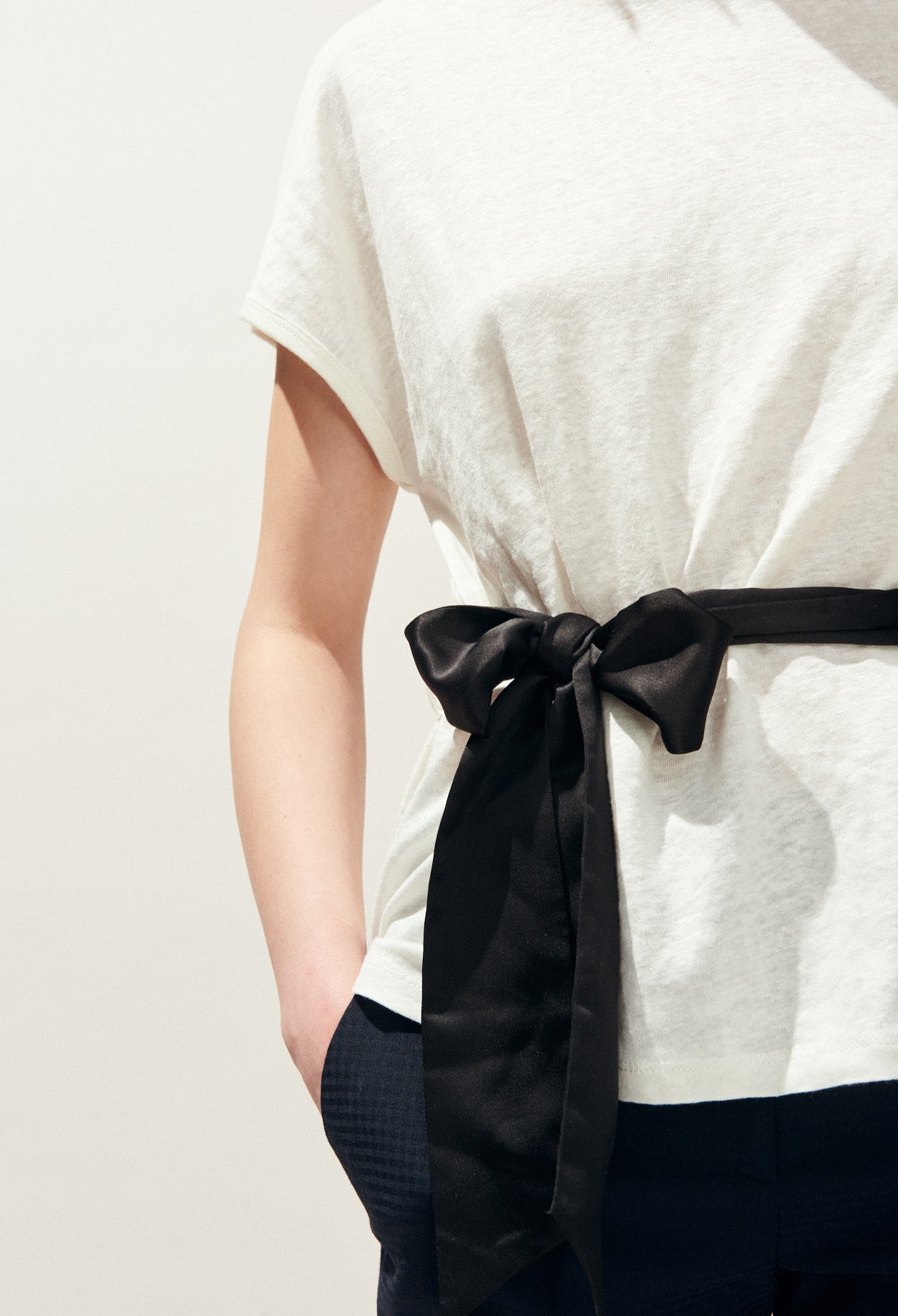 T-shirt en lin ceinturé Faume - seconde main