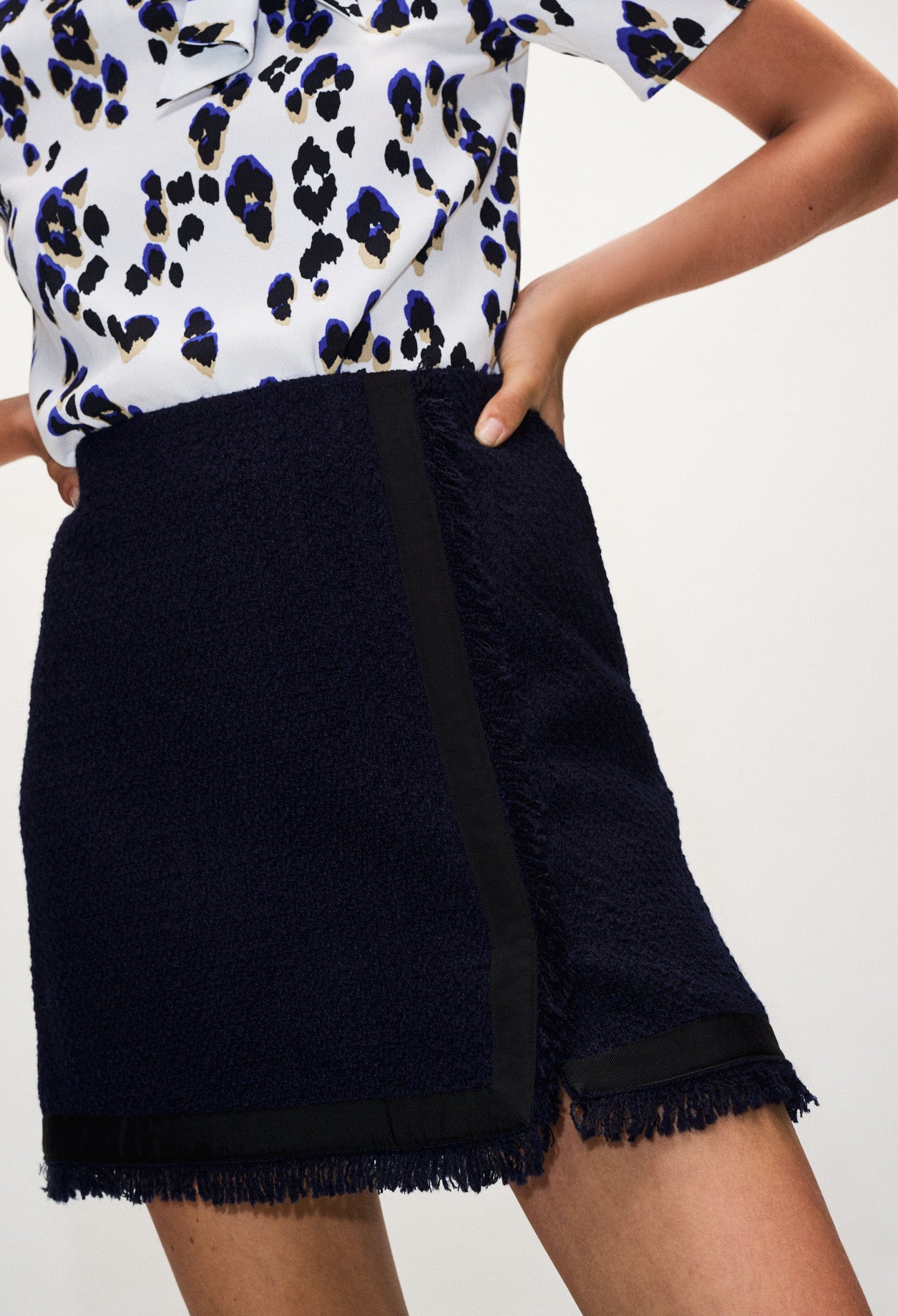 Jupe tweed courte marine Faume - seconde main