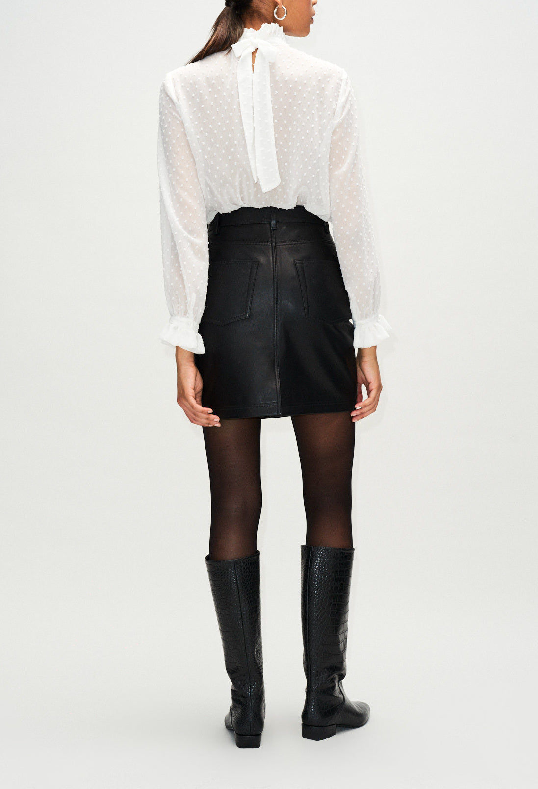 Jupe courte en cuir Faume - seconde main