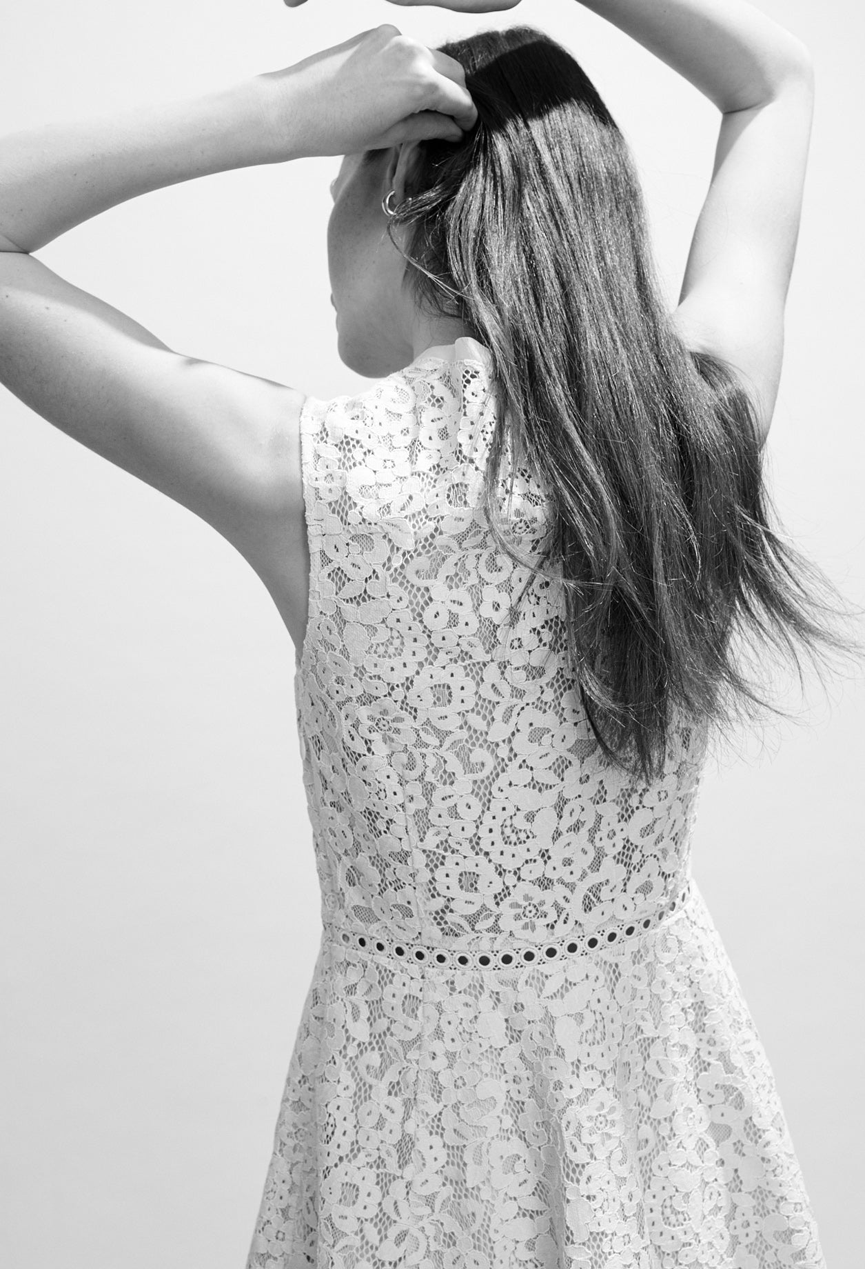 Robe patineuse en dentelle Faume - seconde main